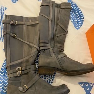 Miz Mooz Kira tall grey soft leather boots with zip up size 11